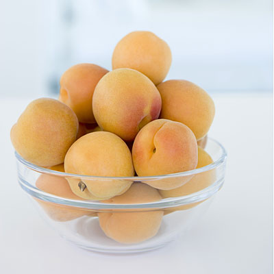 bowl-peaches-heart-habits