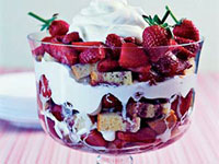 berry-trifle
