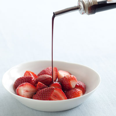 strawberries-balsamic-vinegar