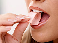 chew-gum-teeth-health