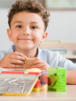 child-lunch