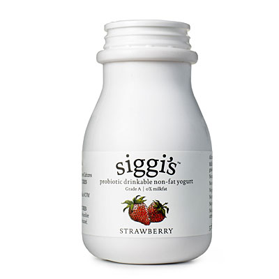 siggis-sipping-yogurt