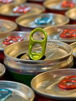 cans-cola-caffeine