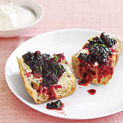 tartine-blackberry-thyme-salad