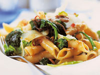 wheat-pasta-penne-veg