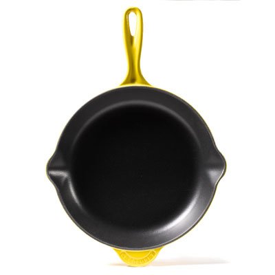 yellow-black-pan
