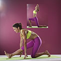 bethenny-interlace-hands