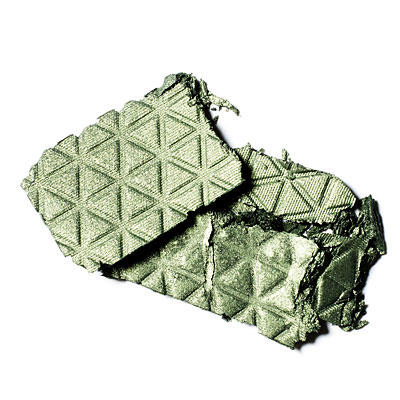 crushed-green-eyeshadow