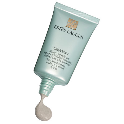 esteelauder-day-wear