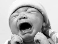 newborn-baby-crying-pain