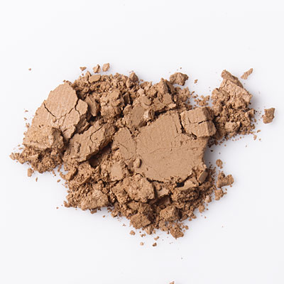 mac-bronzer-crumbled