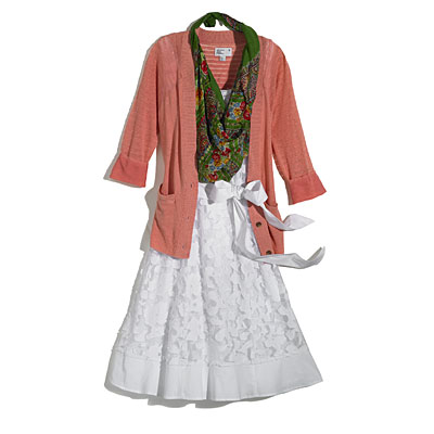 white-skirt-outfit