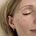 wrinkled-eyes-dots