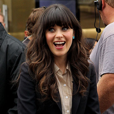 zoe-deschanel-navy