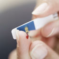 blood-sugar-finger-test
