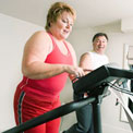 overweight-woman-treadmill