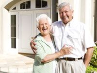 senior-couple-happy-house