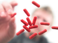 red-pills-painkiller-addiction