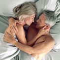senior-couple-bed-sex-pain