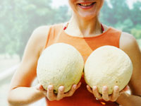 http://img2.timeinc.net/health/images/poked-and-prodded/melons-breasts-smile-200.jpg