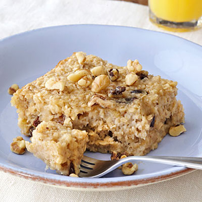 http://img2.timeinc.net/health/images/slides/baked-oatmeal-final-400-400.jpg