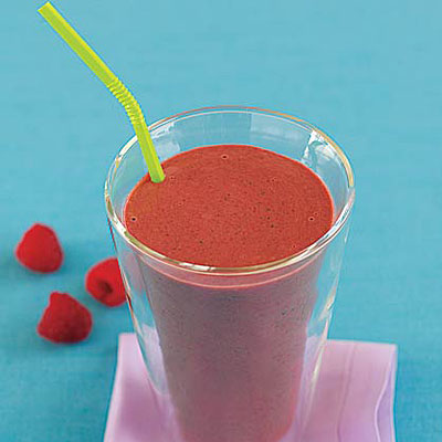 berry-kale-smoothie