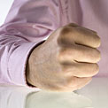 frustrated-hand-dep
