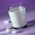 glass-milk-vitamin