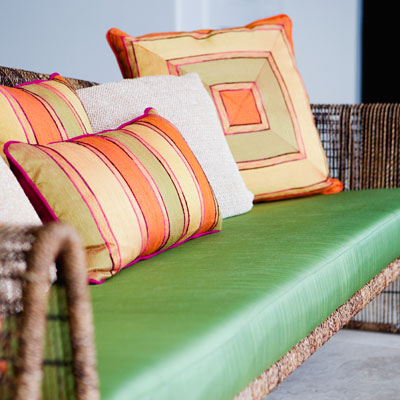 home-bright-pillows