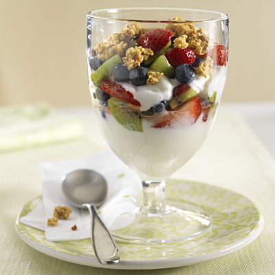 splenda-greek-yogurt-cereal-parfait