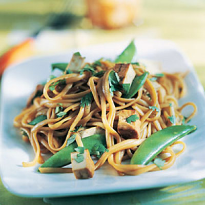 thai-tofu-asian-noodles