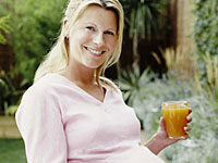 woman-preg-juice