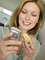 eating-texting
