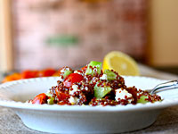 mediterranean-quinoa-salad