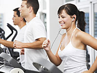 woman-running-treadmill