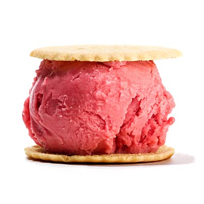 lemon-raspberry-ice-cream-sandwich