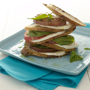 caprese-tower-salad
