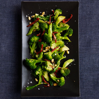 Broccoli with Sun-Dried Tomatoes and Pine Nuts Recipe