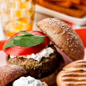 caramelized-onion-veggie-burger