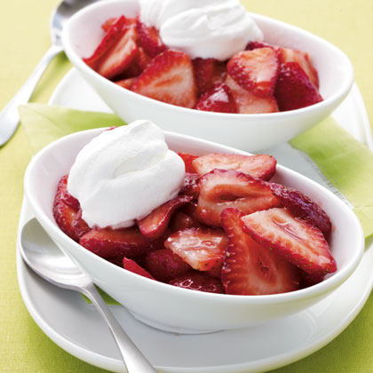 merlot-strawberries-cream Recipe