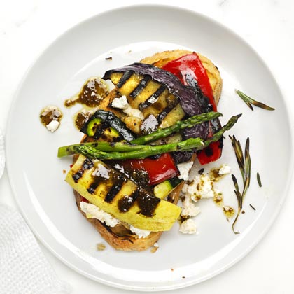 open-face-vegetable-sandwich Recipe