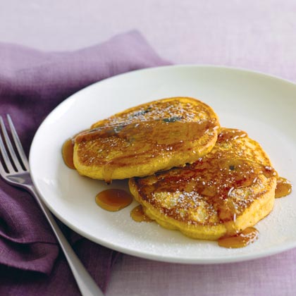 Whole-Wheat Blueberry Pancakes Recipe