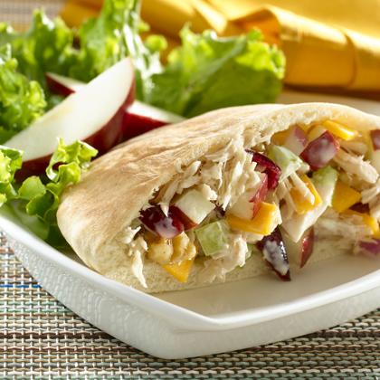 Apple 'N Cheddar Tuna Pitas Recipe