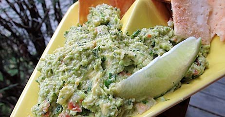 Edamame Guac Cinco 462x242 5 Healthy Recipes to Celebrate Cinco de Mayo
