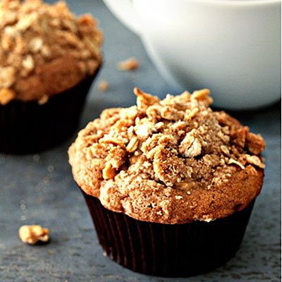 Favorite Pins of the Week: Great Breakfast Recipes apple pie muffins 400x400 Favorite Pins of the Week: Great Breakfast Recipes