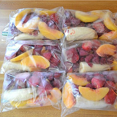 Favorite Pins of the Week: Great Breakfast Recipes pre packed smoothies 400x400 Favorite Pins of the Week: Great Breakfast Recipes