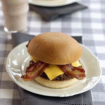 bacon-cheese-burger-sleep