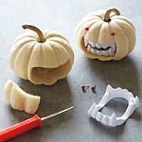 Its National Pumpkin Day! Our 12 Favorite Pinterest Pins pumpkin-planter