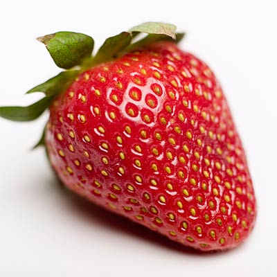 heart-strawberries