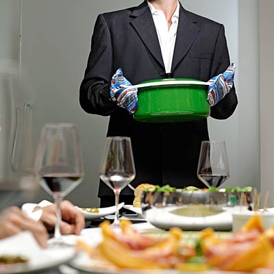 man-cooking-anorexia